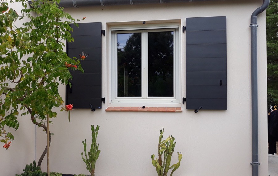 Volets battants &eacute;pur&eacute;s &agrave;&nbsp;CAMBRAI